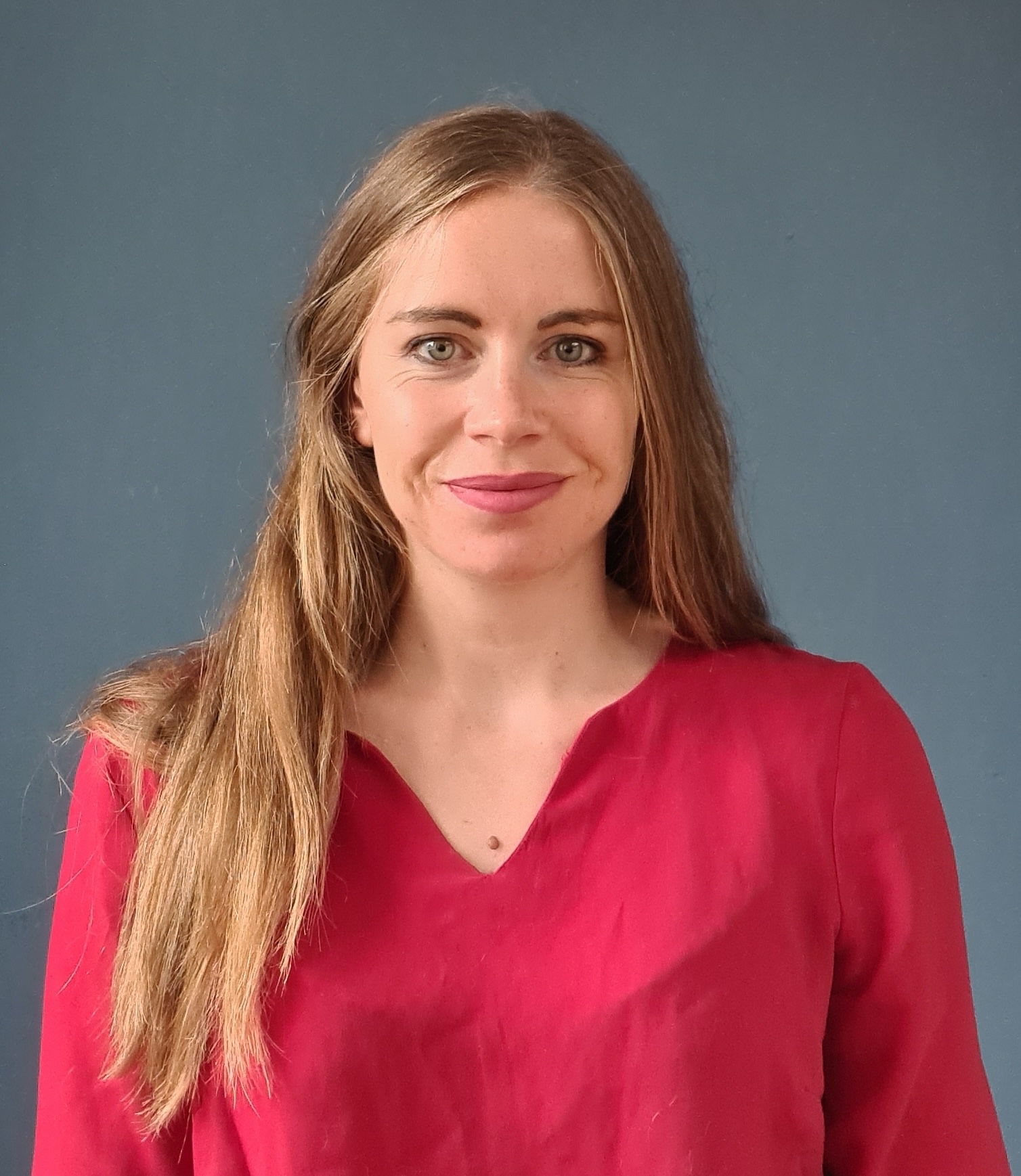Dr. Dieuwke Hupkes